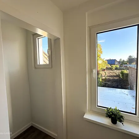 別荘 Gemuetliches Gruppenhaus Naehe Krefeld & Messe グレーフラート