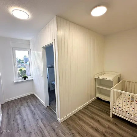 Vakantiehuis Gemuetliches Gruppenhaus Naehe Krefeld & Messe *